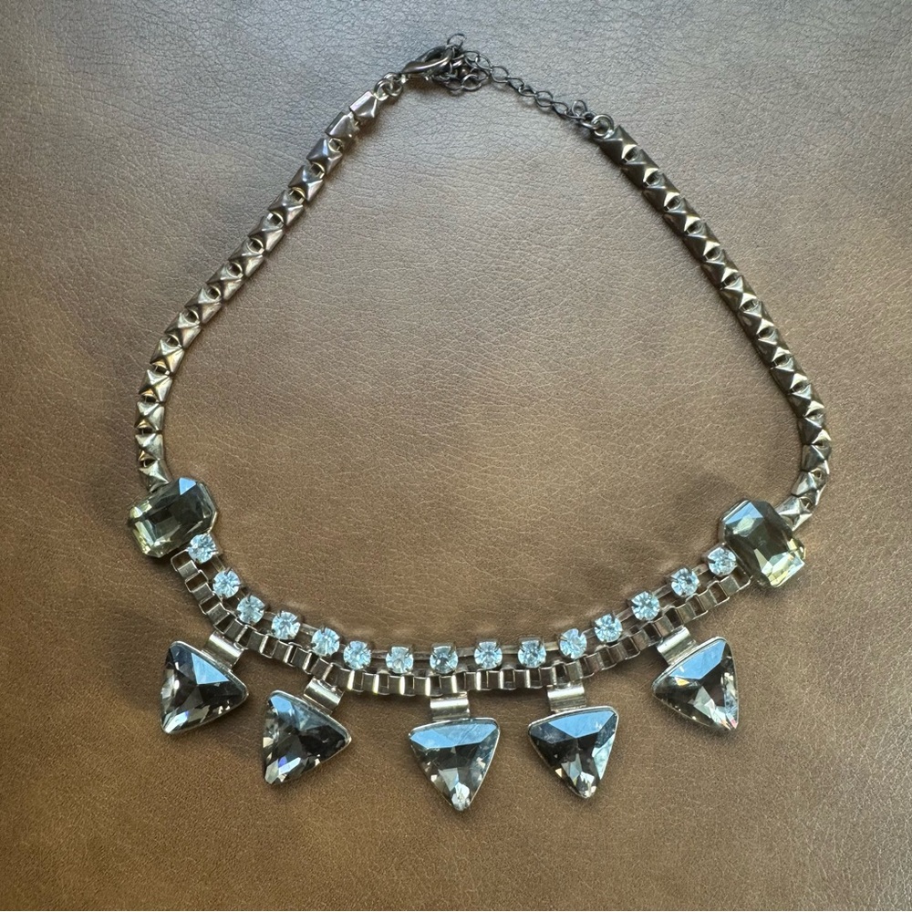 Costume Jewelry - Necklace
